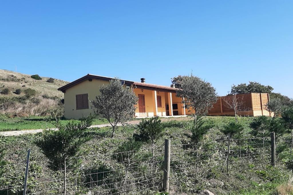 Villa Marci Con Piscina Privata A Nulvi Exterior foto